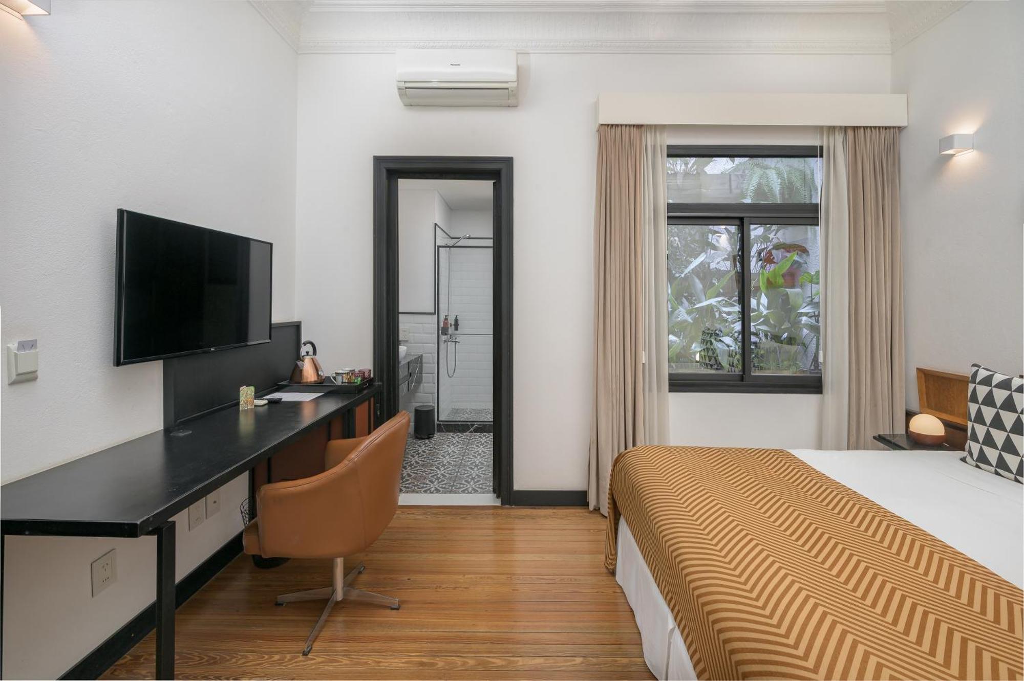 Fauna Inn 3*